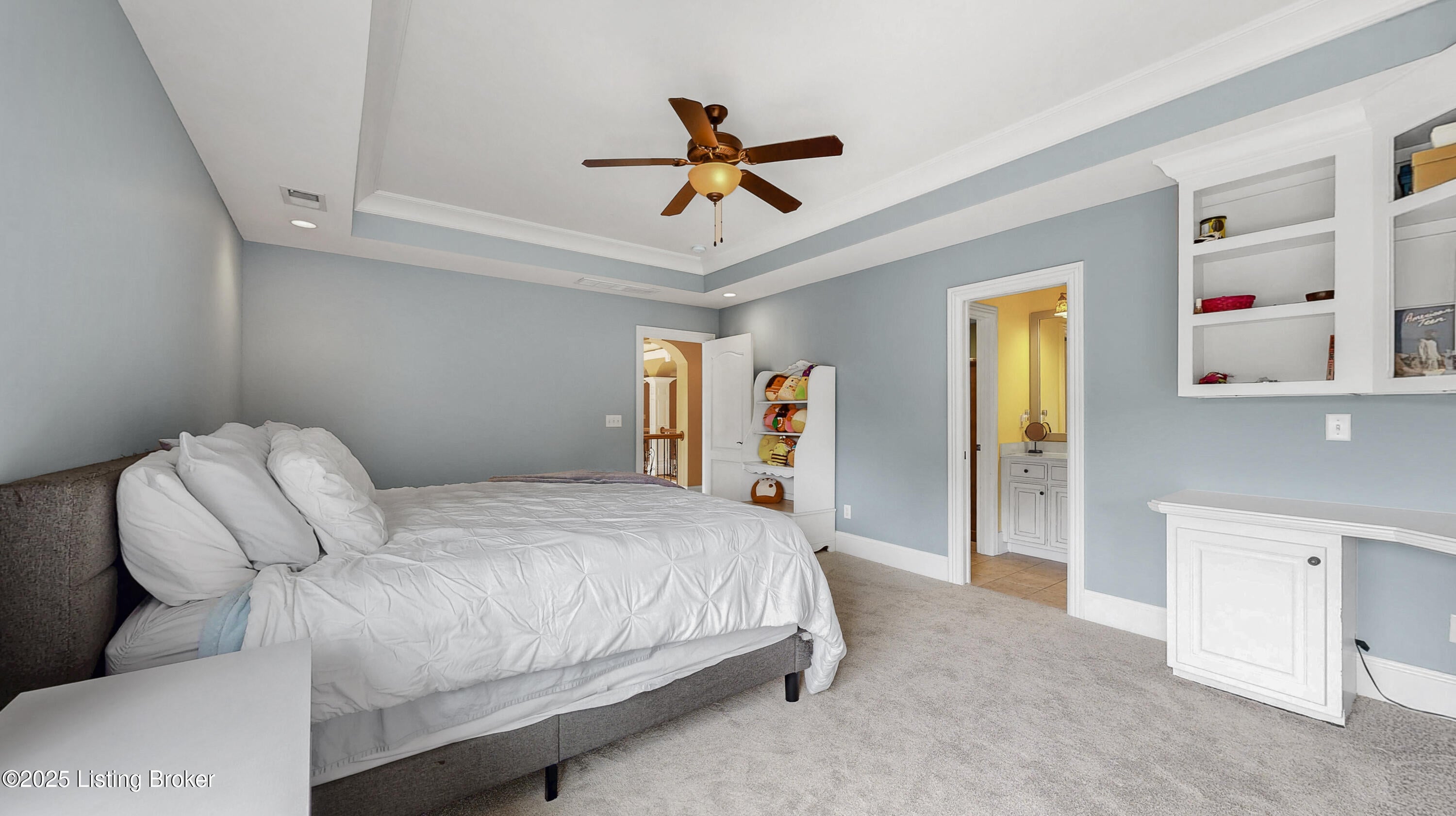 Prospect, Kentucky, 40059, United States, ,5 BathroomsBathrooms,Residential,Active,1849523
