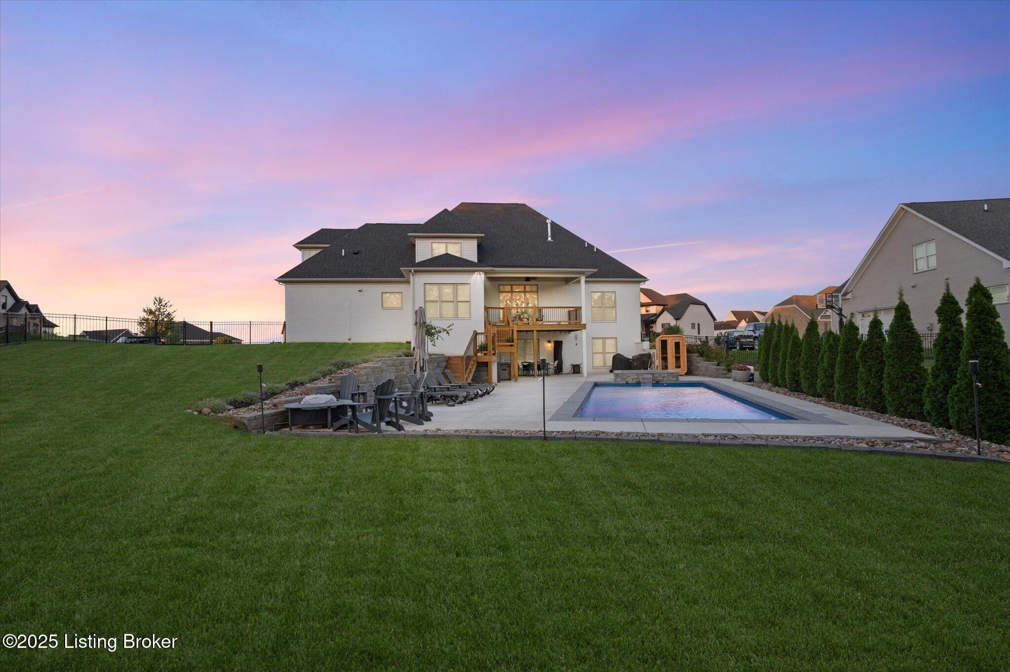 Crestwood, Kentucky, 40014, United States, 6 Bedrooms Bedrooms, ,5 BathroomsBathrooms,Residential,Active,1926918