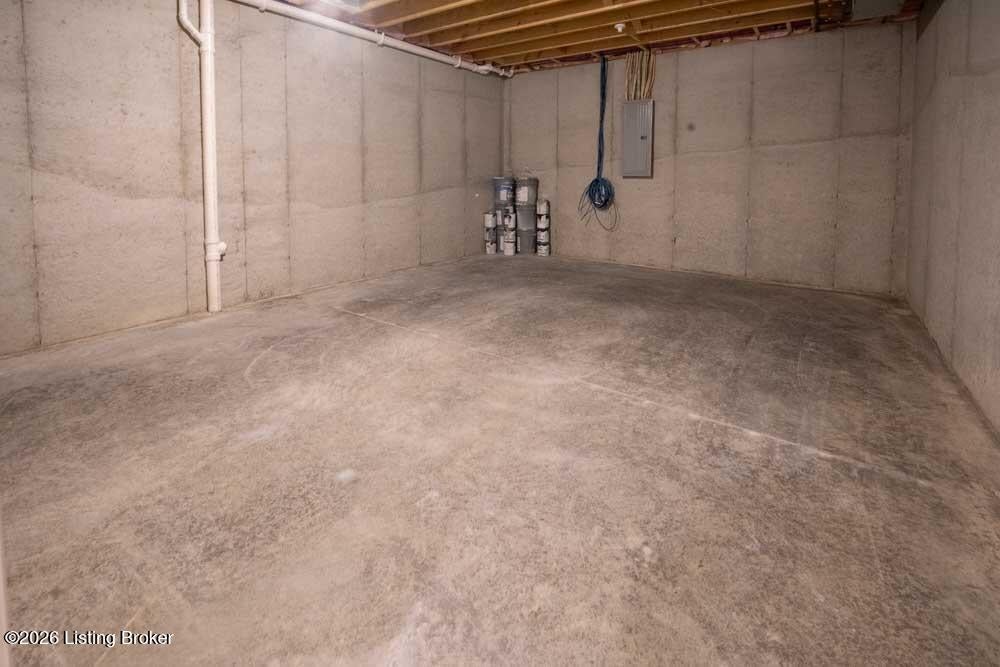 Prospect, Kentucky, 40059, United States, 5 Bedrooms Bedrooms, ,5 BathroomsBathrooms,Residential,Active,2008924