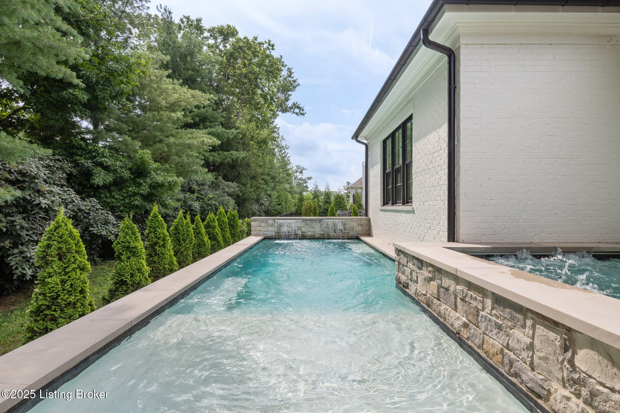 Prospect, Kentucky, 40059, United States, 5 Bedrooms Bedrooms, ,7 BathroomsBathrooms,Residential,Active,1894198