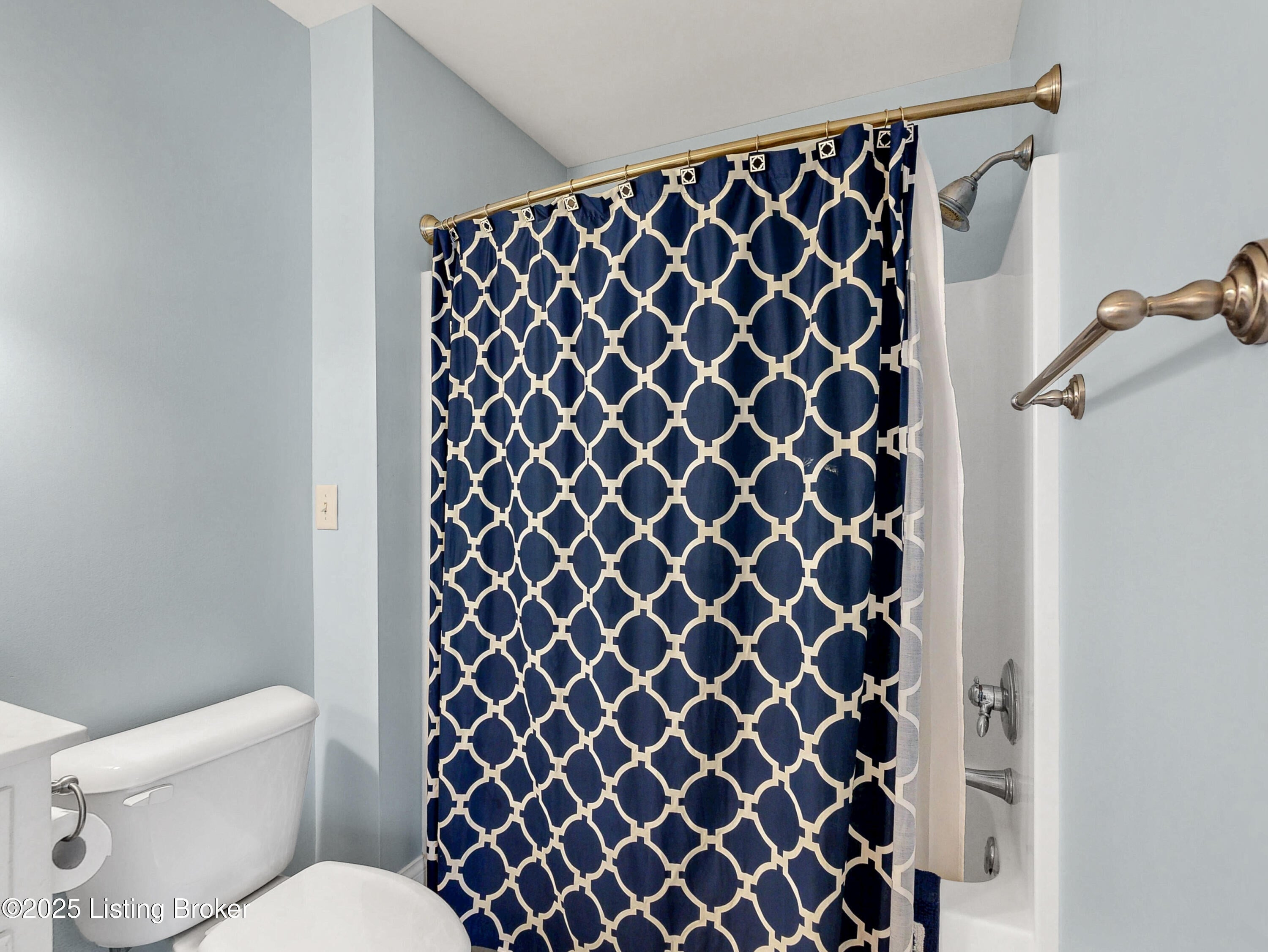 Prospect, Kentucky, 40059, United States, ,5 BathroomsBathrooms,Residential,Active,1849523