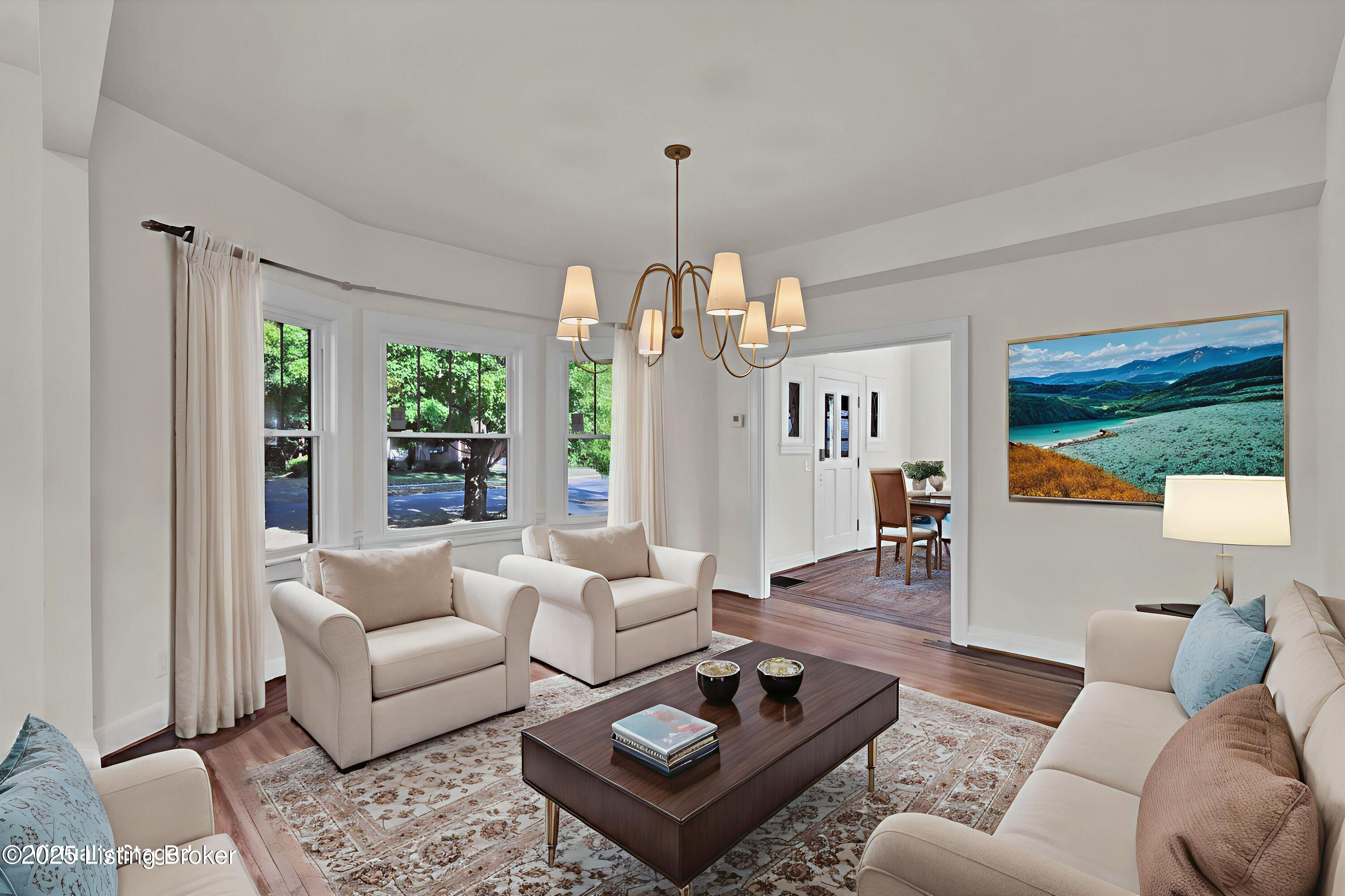 Louisville, Kentucky, 40205, United States, 4 Bedrooms Bedrooms, ,5 BathroomsBathrooms,Residential,Active,1987233