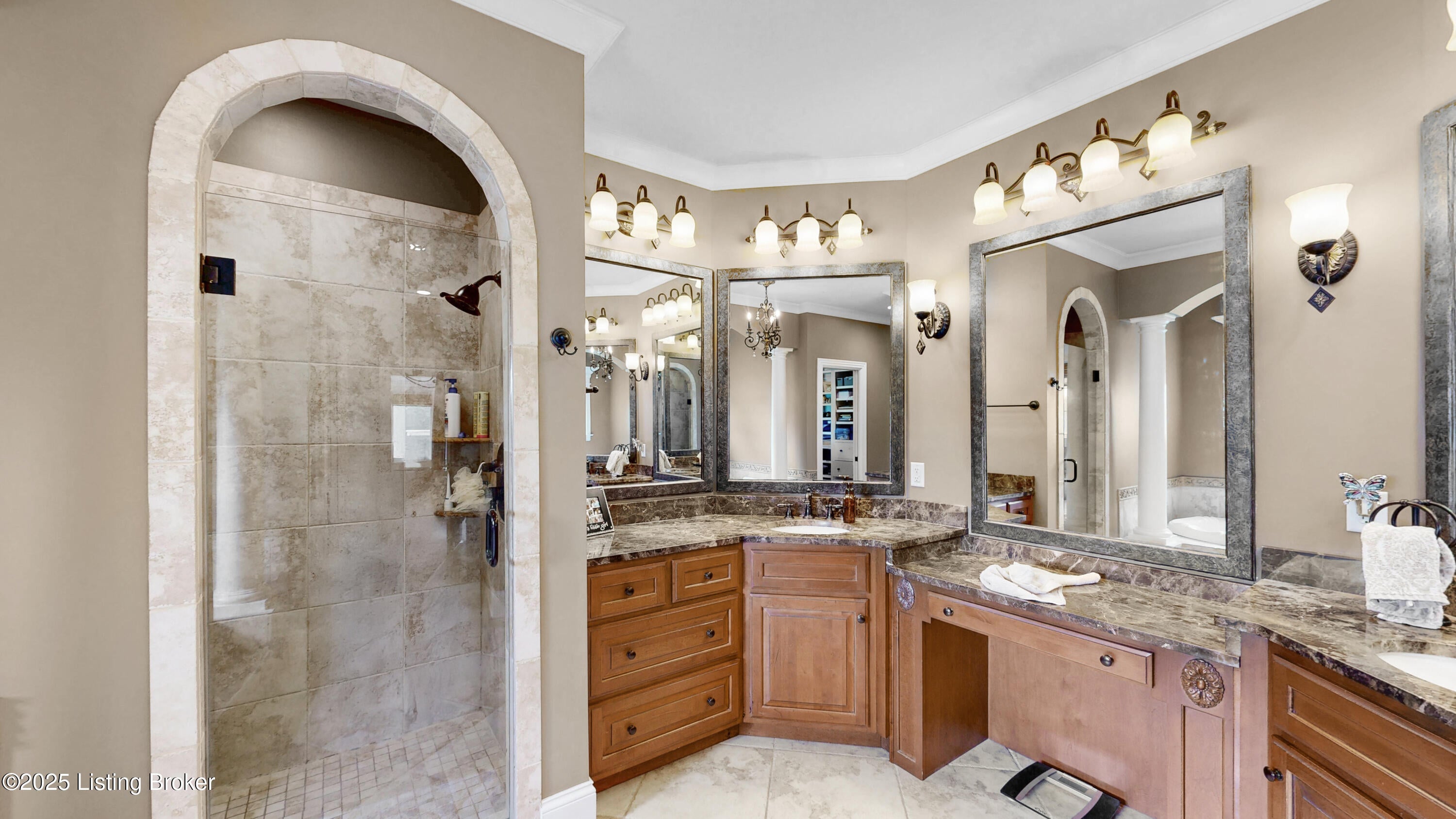Prospect, Kentucky, 40059, United States, ,5 BathroomsBathrooms,Residential,Active,1849523