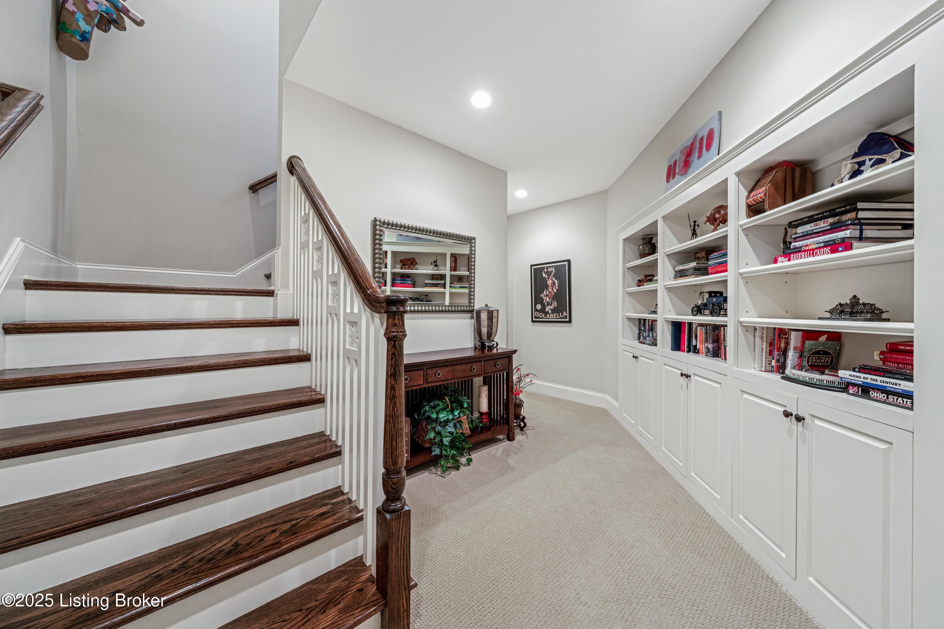 Prospect, Kentucky, 40059, United States, 4 Bedrooms Bedrooms, ,4 BathroomsBathrooms,Residential,Active,1969754