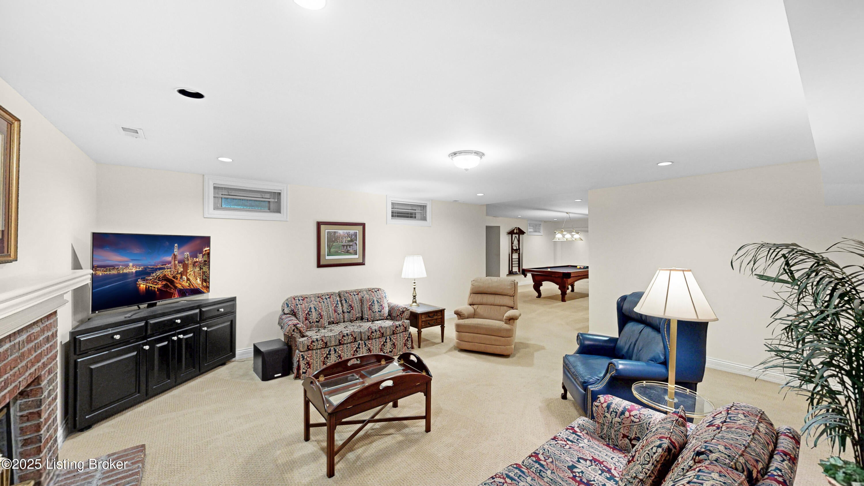 Prospect, Kentucky, 40059, United States, 4 Bedrooms Bedrooms, ,5 BathroomsBathrooms,Residential,Active,1944096