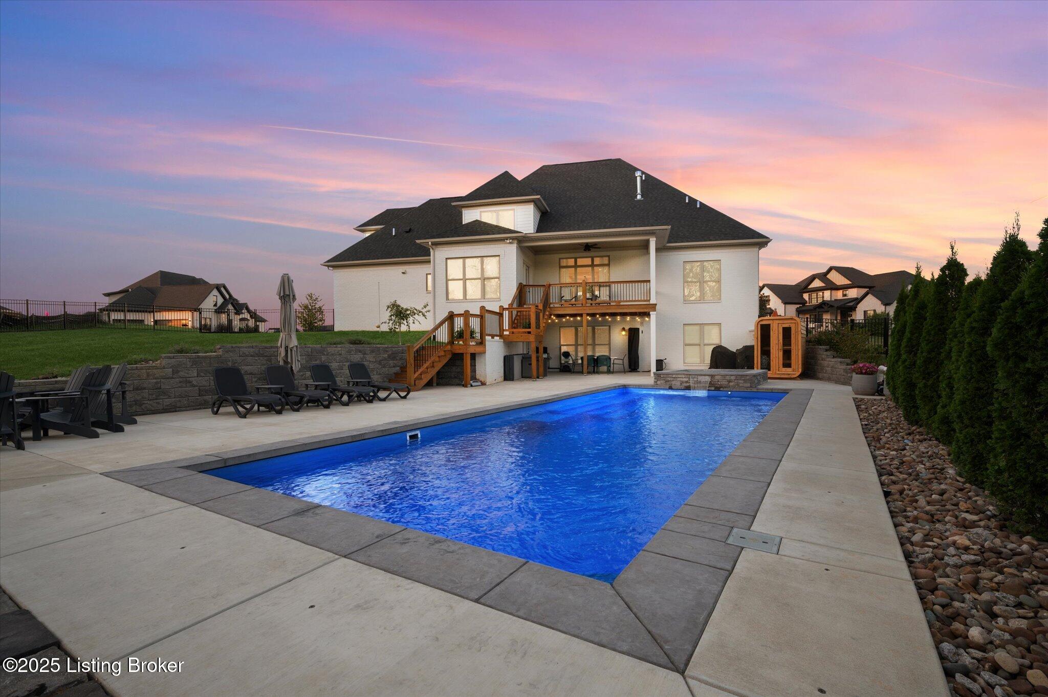 Crestwood, Kentucky, 40014, United States, 6 Bedrooms Bedrooms, ,5 BathroomsBathrooms,Residential,Active,1926918