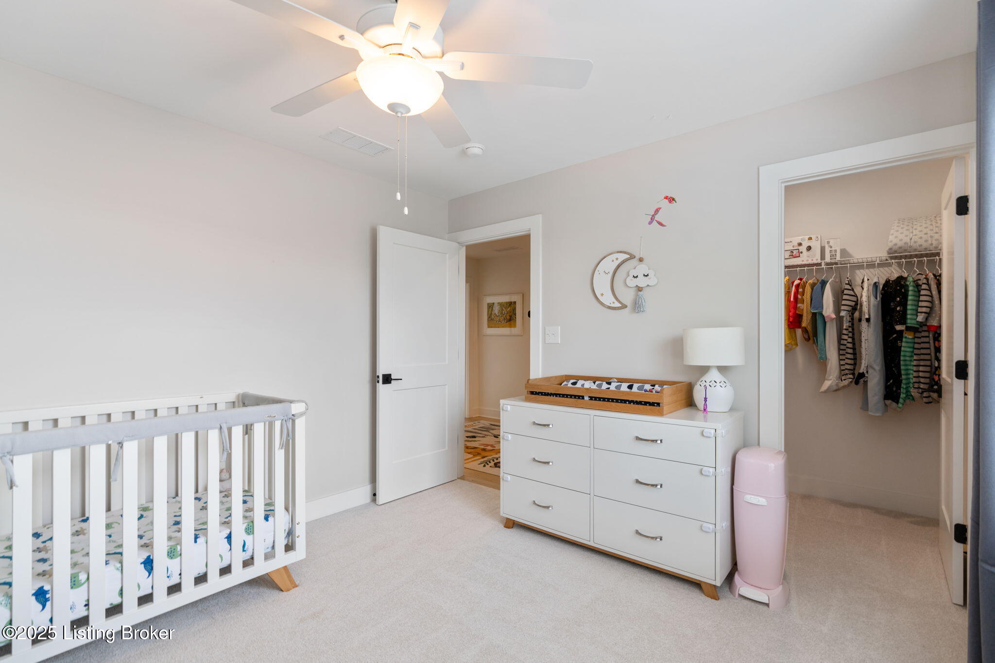 Crestwood, Kentucky, 40014, United States, 5 Bedrooms Bedrooms, ,5 BathroomsBathrooms,Residential,Active,1880027