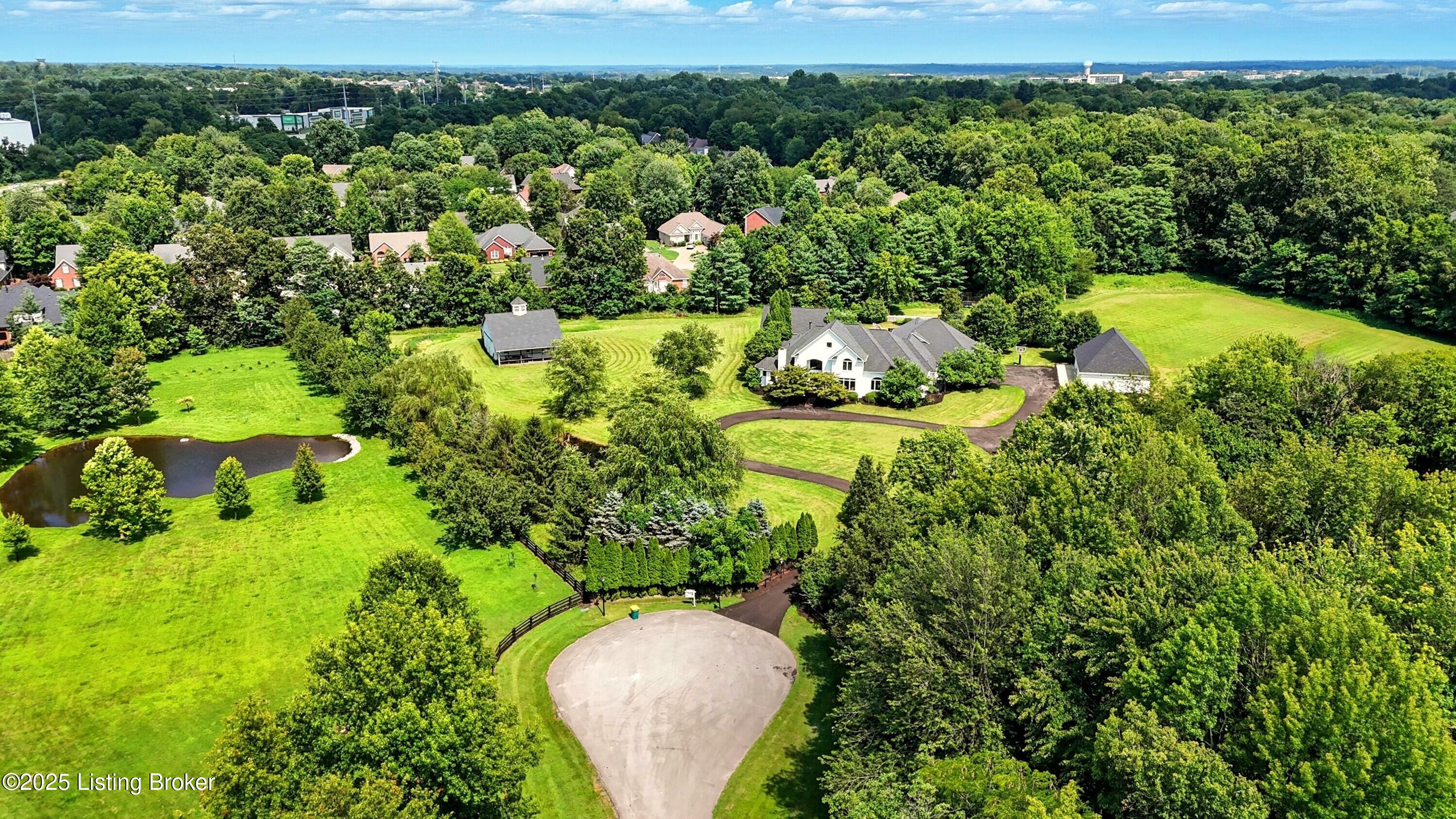 Louisville, Kentucky, 40223, United States, 5 Bedrooms Bedrooms, ,5 BathroomsBathrooms,Residential,Active,1968407