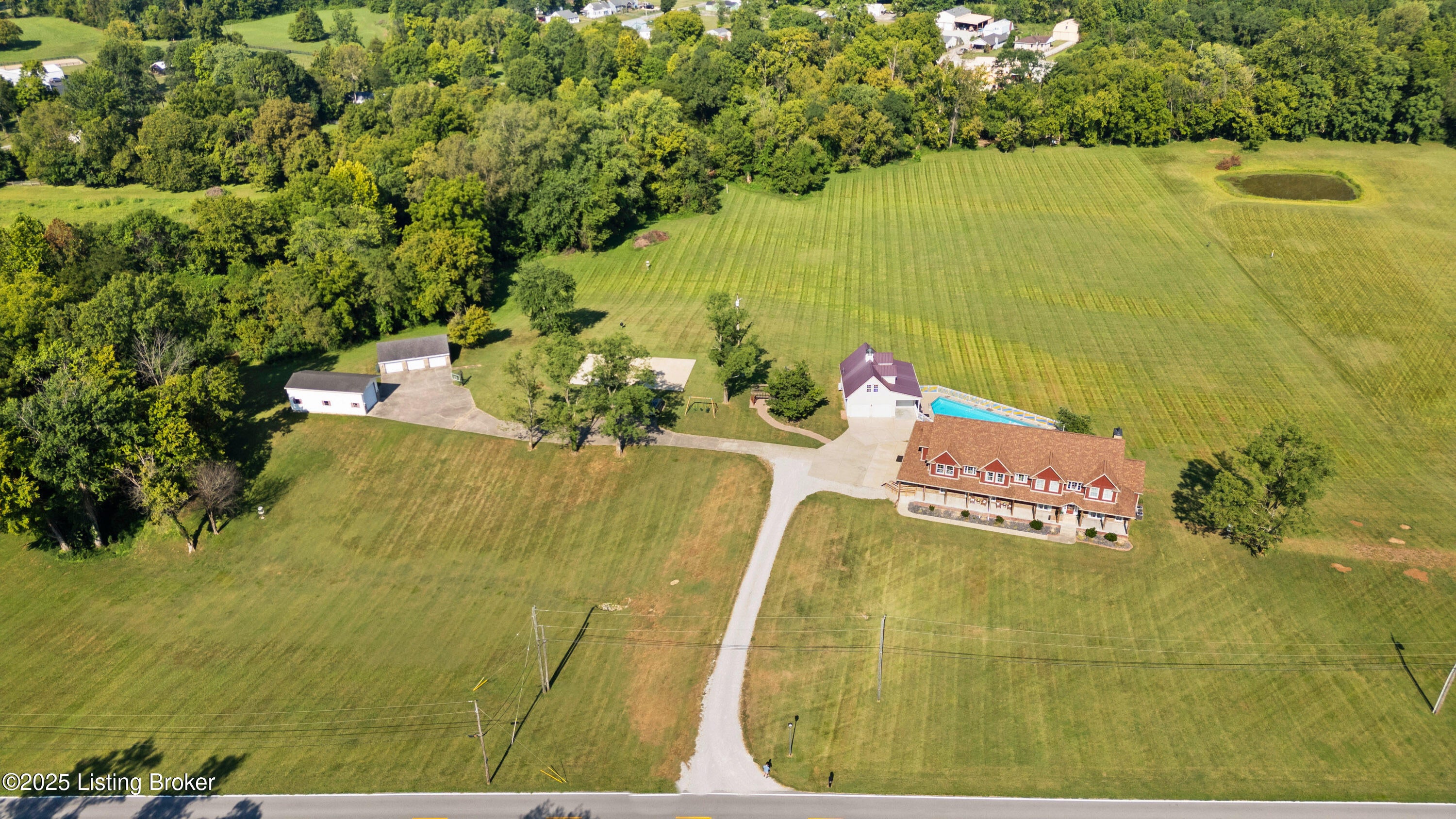 Louisville, Kentucky, 40272, United States, 6 Bedrooms Bedrooms, ,6 BathroomsBathrooms,Residential,Active,1929692