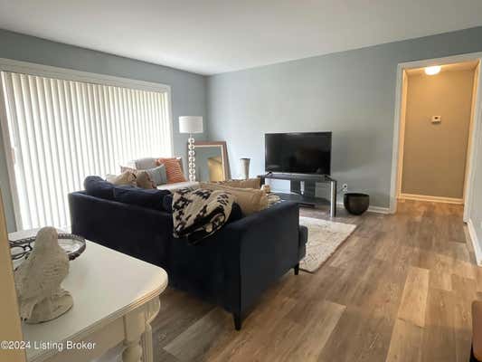 2505 BROWNSBORO RD APT D2, LOUISVILLE, KY 40206 - Image 1