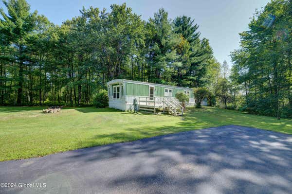 165 HOESVILLE RD, BROADALBIN, NY 12025 - Image 1