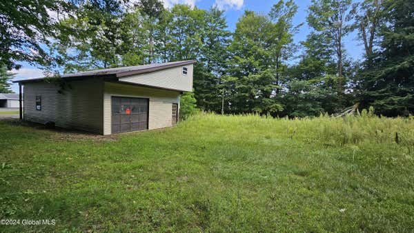 140 MCKAY RD, AMSTERDAM, NY 12010, photo 3 of 4