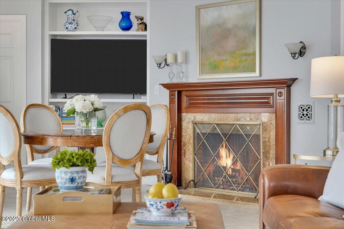 Newtonville, New York, 12110, United States, ,6 BathroomsBathrooms,Residential,Active,1798098