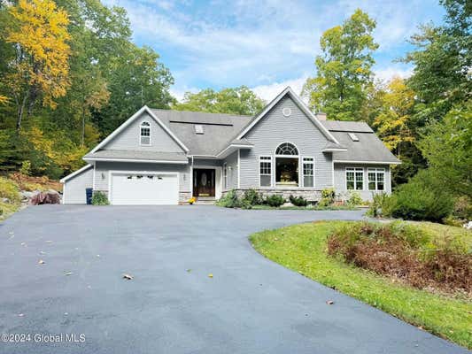 28 VICTOR LN, AVERILL PARK, NY 12018 - Image 1