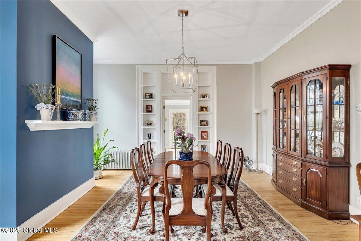 Newtonville, New York, 12110, United States, ,6 BathroomsBathrooms,Residential,Active,1798098
