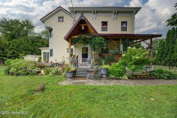 205 MAIN ST, SCHOHARIE, NY 12157 - Image 1