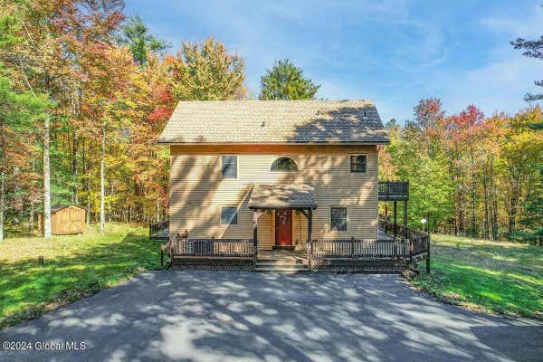 19 TIMBERLAND DR, EAST GREENBUSH, NY 12061 - Image 1