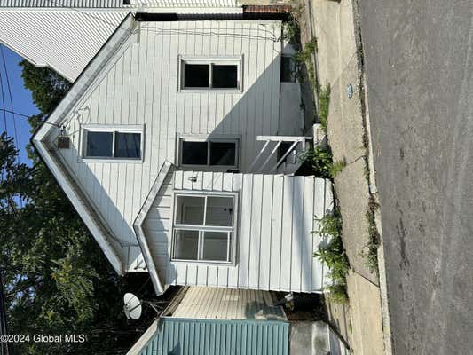 26 LINCOLN AVE, TROY, NY 12180 - Image 1