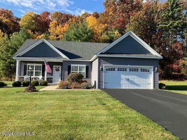 41 DEVIN CT, QUEENSBURY, NY 12804, photo 1 of 42