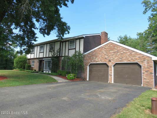 19 RED OAK LN, RENSSELAER, NY 12144 - Image 1