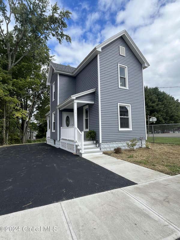 301 PROSPECT ST, JOHNSTOWN, NY 12095 Single Family Residence For Sale