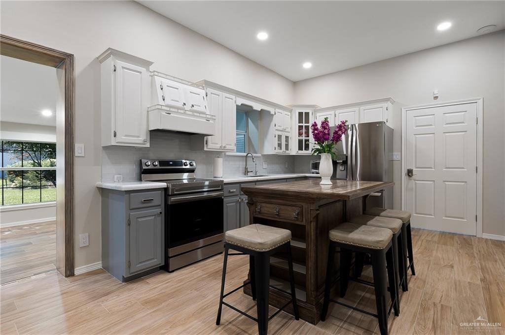 Mcallen, Texas, 78504, United States, 5 Bedrooms Bedrooms, ,5 BathroomsBathrooms,Residential,Active,1773198