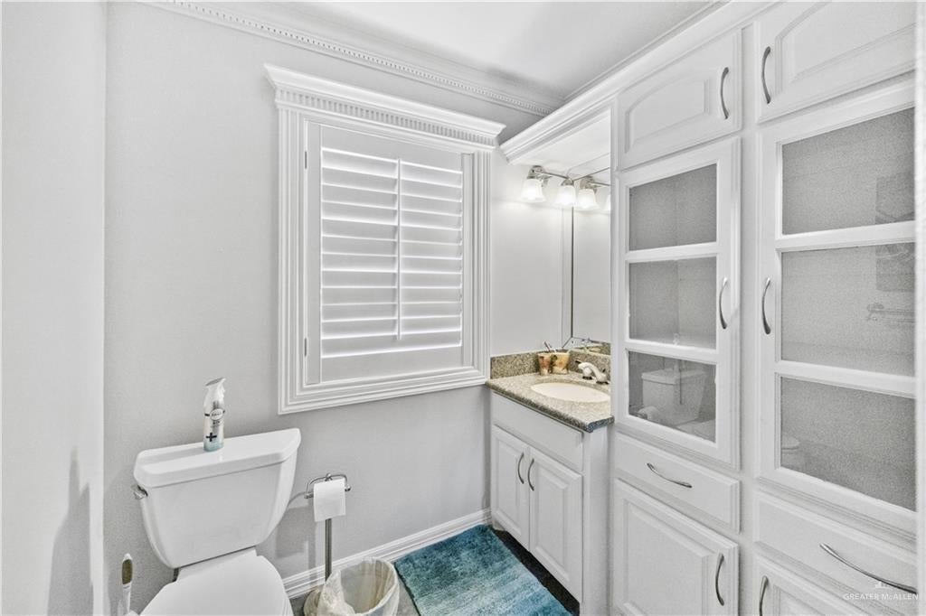 Mission, Texas, 78573, United States, 5 Bedrooms Bedrooms, ,6 BathroomsBathrooms,Residential,Active,1942394