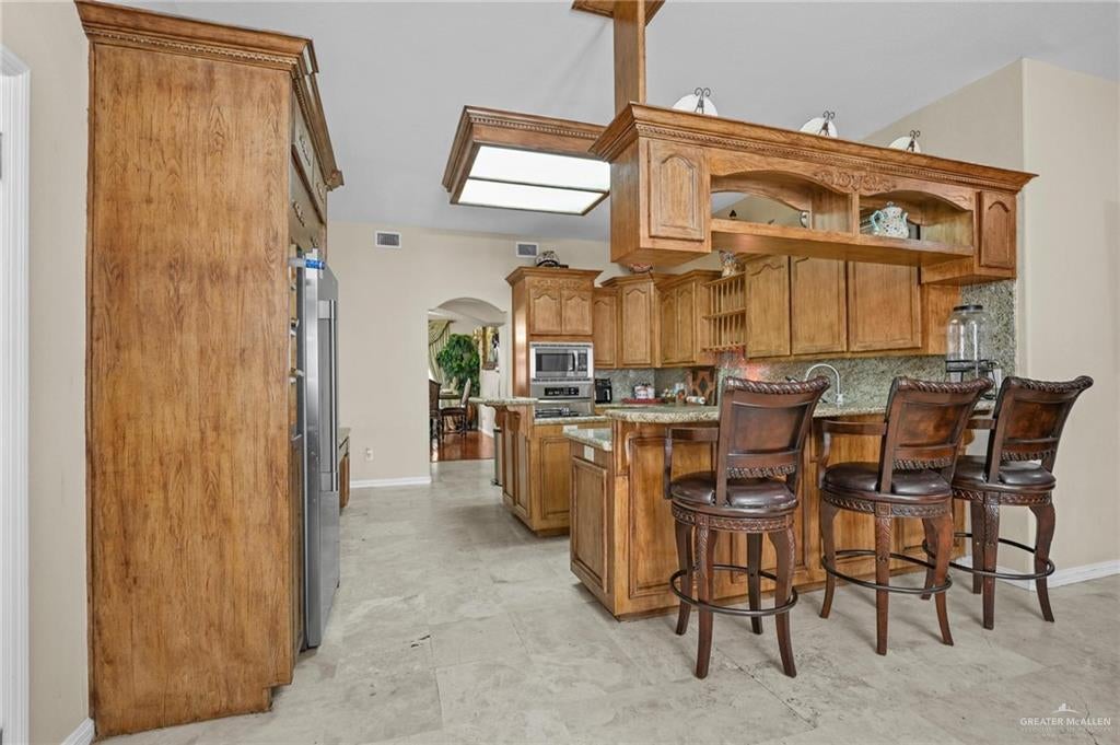 Mission, Texas, 78572, United States, 7 Bedrooms Bedrooms, ,7 BathroomsBathrooms,Residential,Active,1914940