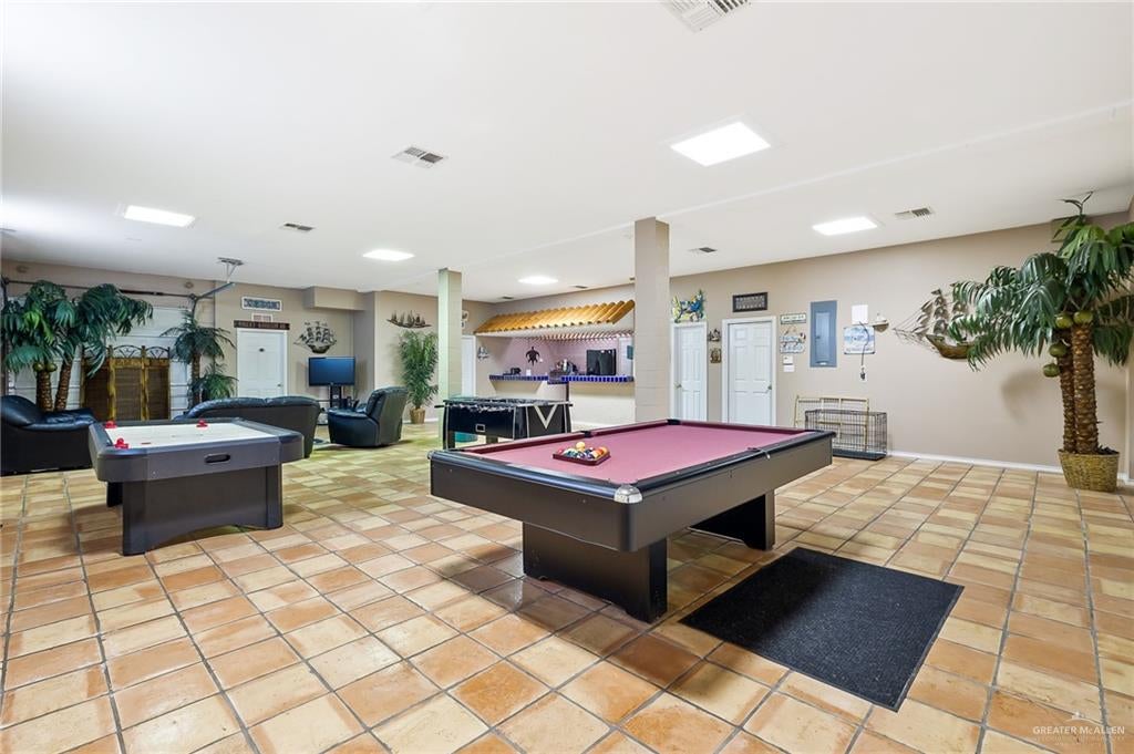 South Padre Island, Texas, 78597, United States, ,4 BathroomsBathrooms,Residential,Active,1769571