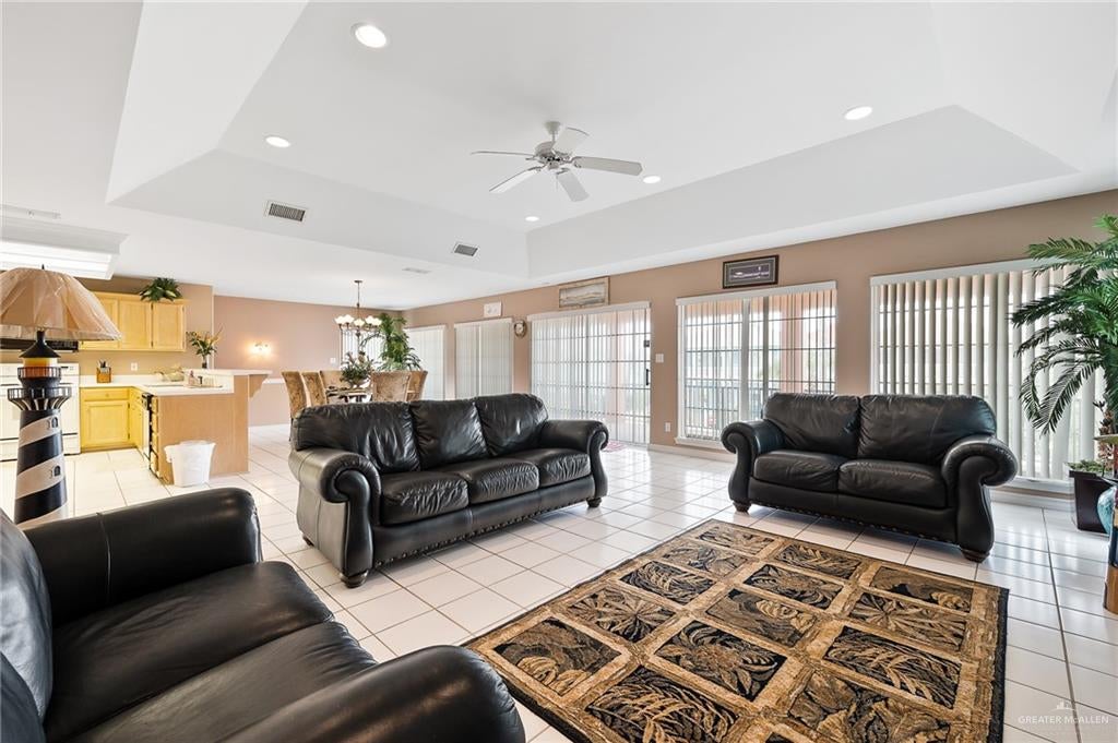 South Padre Island, Texas, 78597, United States, ,4 BathroomsBathrooms,Residential,Active,1769571