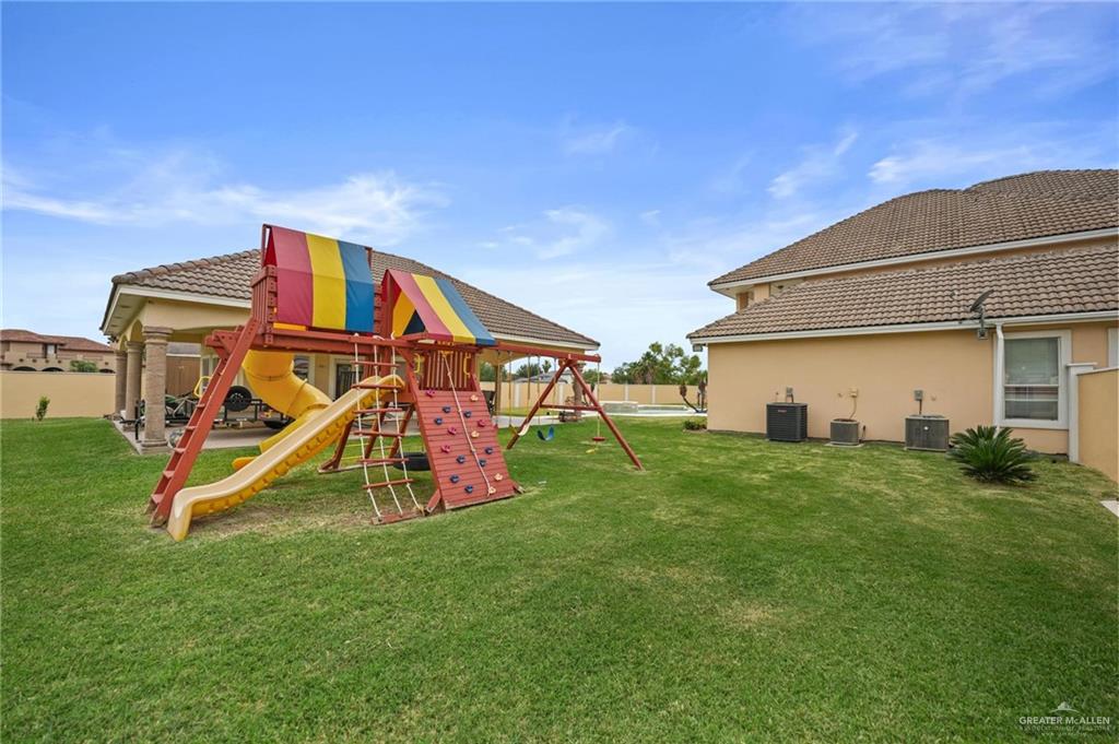 Mission, Texas, 78572, United States, 7 Bedrooms Bedrooms, ,7 BathroomsBathrooms,Residential,Active,1914940