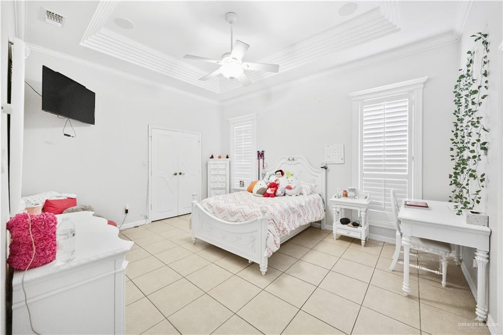 Mission, Texas, 78573, United States, 5 Bedrooms Bedrooms, ,6 BathroomsBathrooms,Residential,Active,1942394