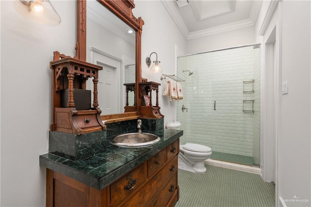 Harlingen, Texas, 78550, United States, 5 Bedrooms Bedrooms, ,6 BathroomsBathrooms,Residential,Active,1780425