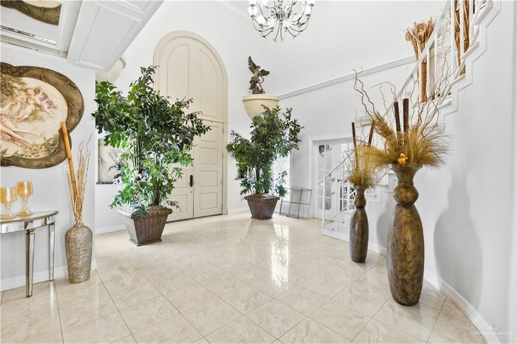 Mission, Texas, 78573, United States, 5 Bedrooms Bedrooms, ,6 BathroomsBathrooms,Residential,Active,1942394