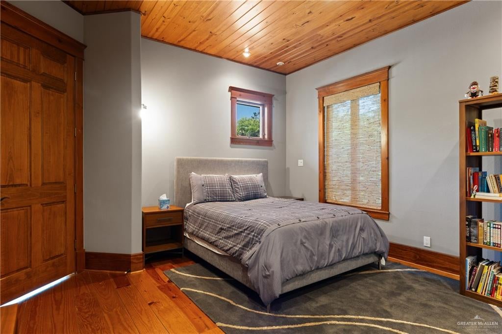 Harlingen, Texas, 78550, United States, 5 Bedrooms Bedrooms, ,6 BathroomsBathrooms,Residential,Active,1780425