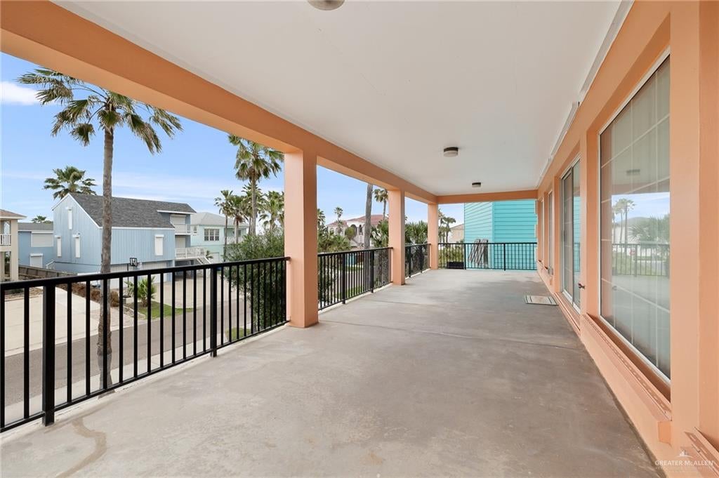 South Padre Island, Texas, 78597, United States, ,4 BathroomsBathrooms,Residential,Active,1769571