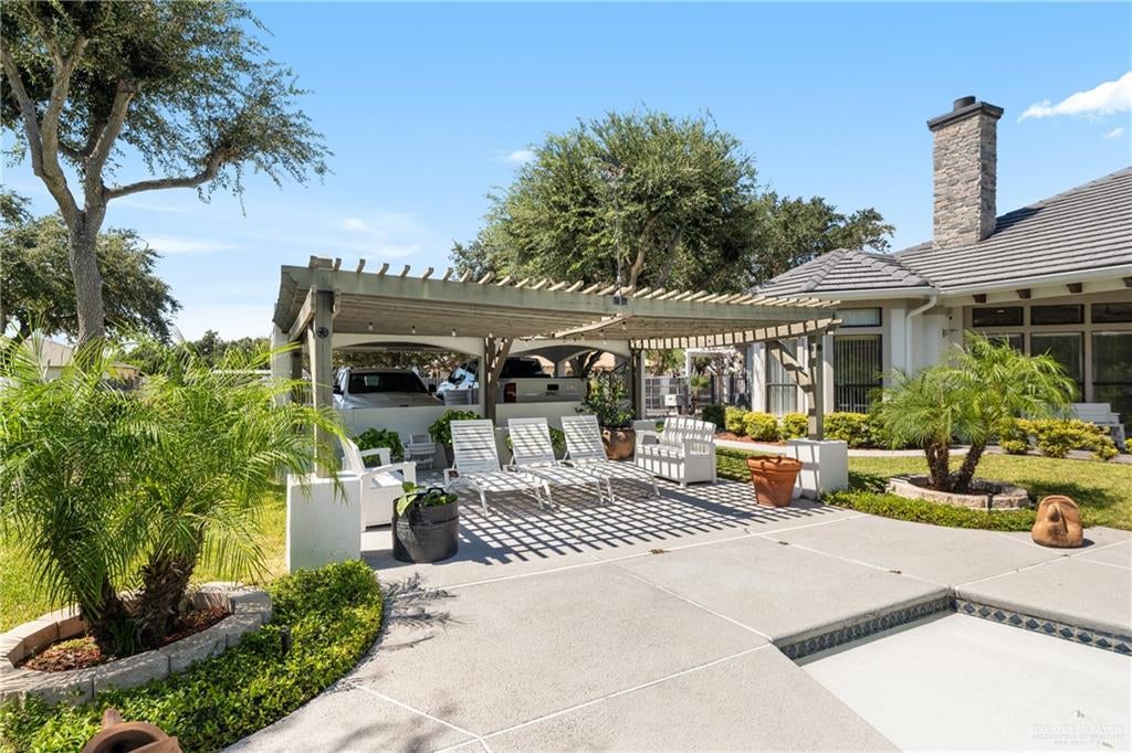 Edinburg, Texas, 78539, United States, 6 Bedrooms Bedrooms, ,5 BathroomsBathrooms,Residential,Active,1953652