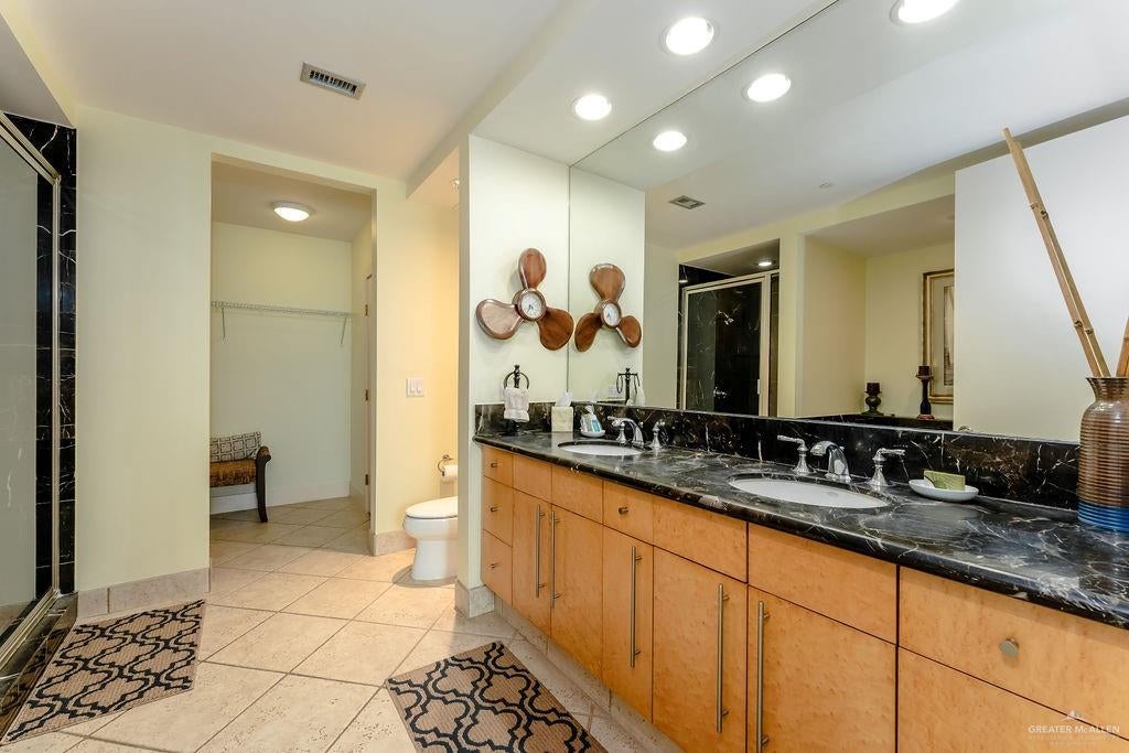 South Padre Island, Texas, 78597, United States, ,3 BathroomsBathrooms,Residential,Active,1764519
