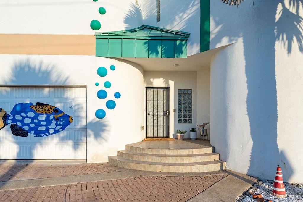 South Padre Island, Texas, 78597, United States, 4 Bedrooms Bedrooms, ,4 BathroomsBathrooms,Residential,Active,1913046