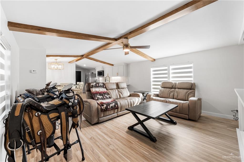 Edinburg, Texas, 78541, United States, 2 Bedrooms Bedrooms, ,2 BathroomsBathrooms,Residential,Active,2015827