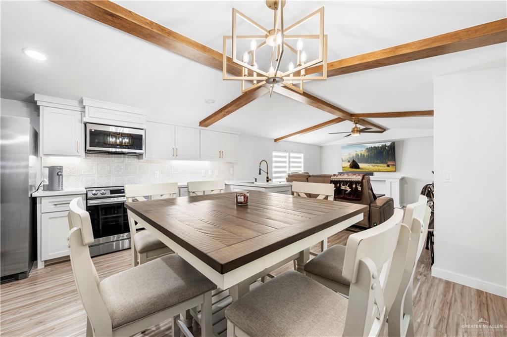 Edinburg, Texas, 78541, United States, 2 Bedrooms Bedrooms, ,2 BathroomsBathrooms,Residential,Active,2015827