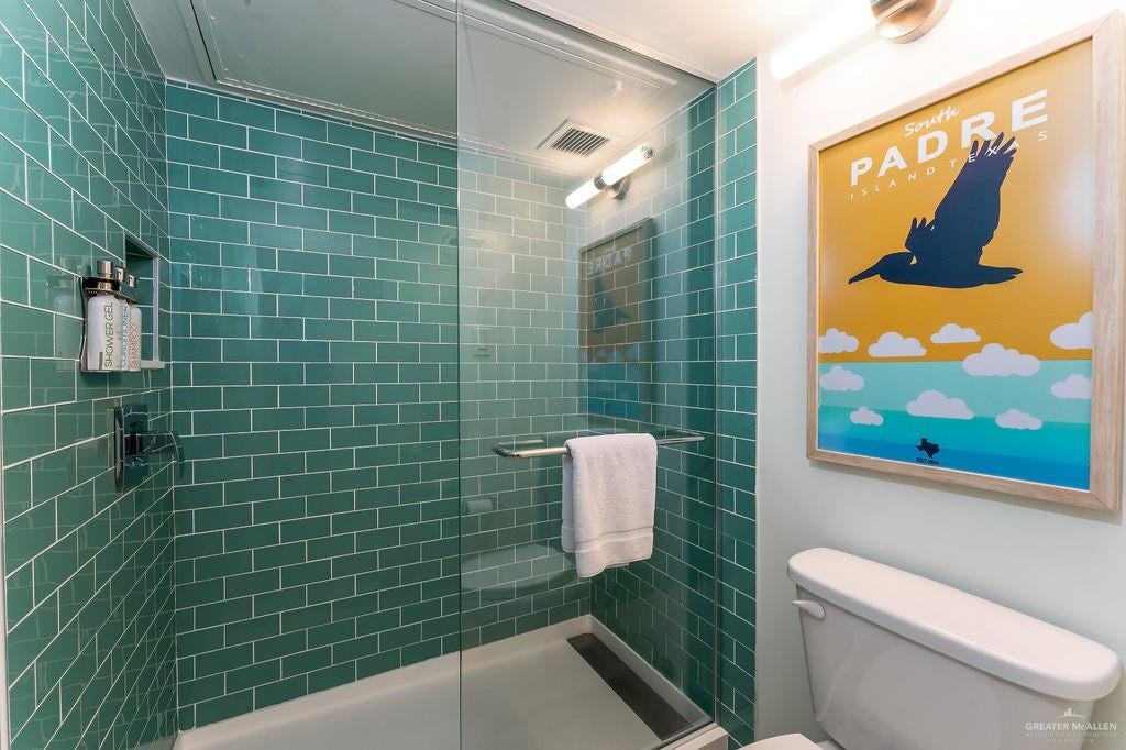 South Padre Island, Texas, 78597, United States, ,3 BathroomsBathrooms,Residential,Active,1791399