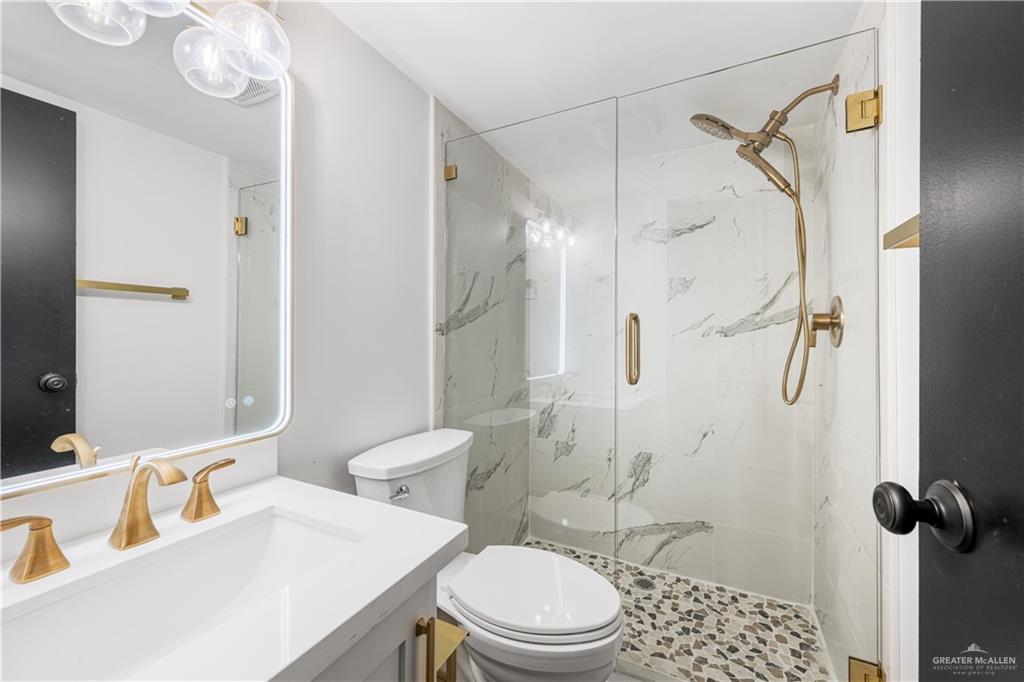 Edinburg, Texas, 78541, United States, 2 Bedrooms Bedrooms, ,2 BathroomsBathrooms,Residential,Active,2015827