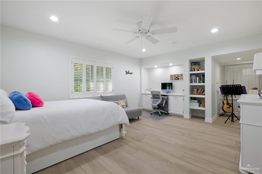 Mcallen, Texas, 78504, United States, 5 Bedrooms Bedrooms, ,5 BathroomsBathrooms,Residential,Active,1773198