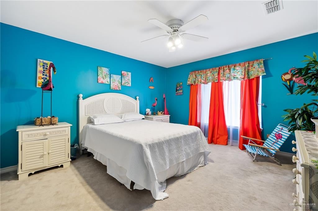 South Padre Island, Texas, 78597, United States, ,4 BathroomsBathrooms,Residential,Active,1769571