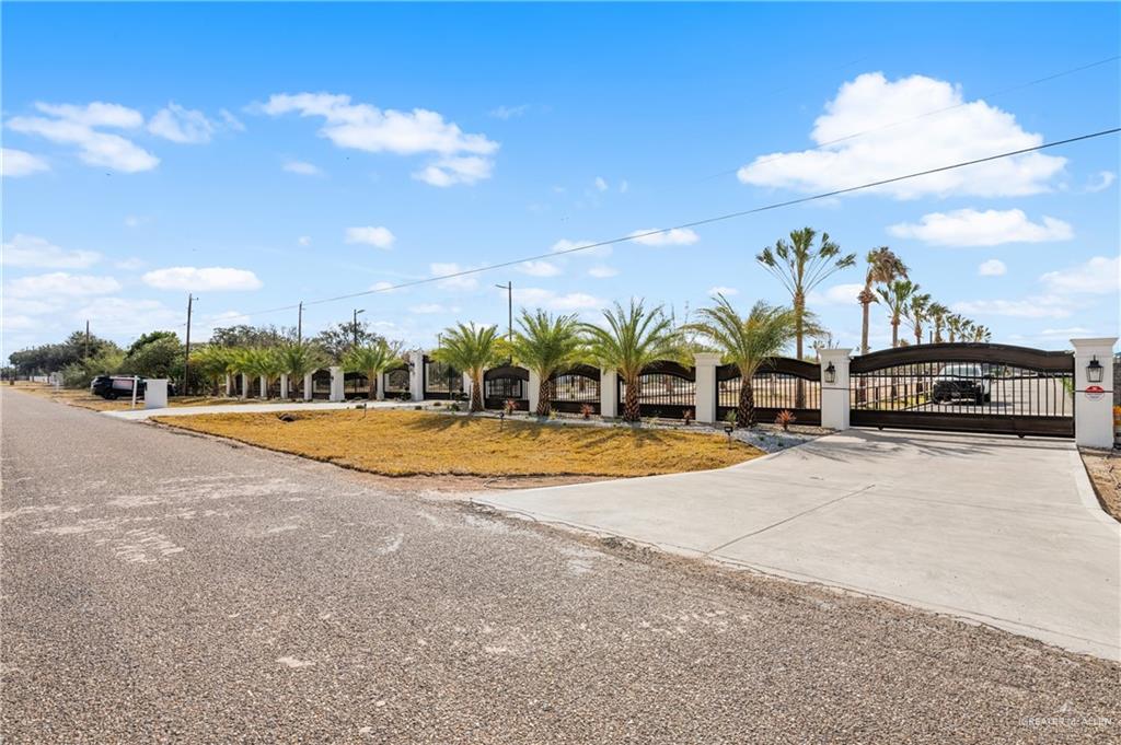 Edinburg, Texas, 78541, United States, 2 Bedrooms Bedrooms, ,2 BathroomsBathrooms,Residential,Active,2015827