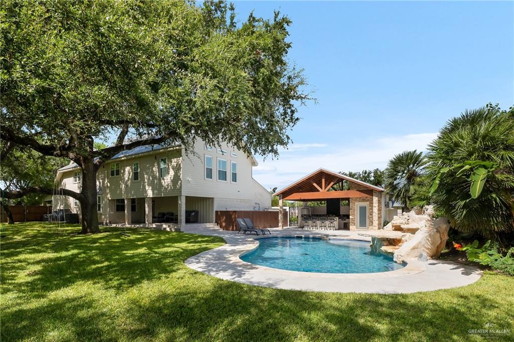 Mcallen, Texas, 78504, United States, 5 Bedrooms Bedrooms, ,5 BathroomsBathrooms,Residential,Active,1773198