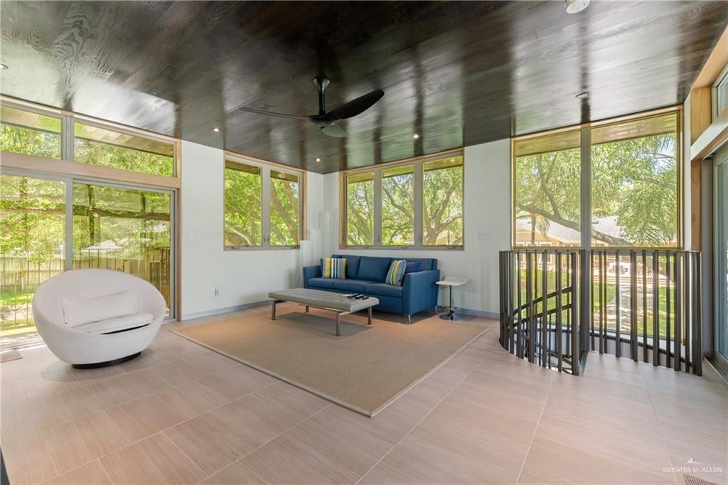 Harlingen, Texas, 78550, United States, 5 Bedrooms Bedrooms, ,6 BathroomsBathrooms,Residential,Active,1780425