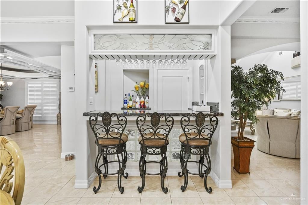 Mission, Texas, 78573, United States, 5 Bedrooms Bedrooms, ,6 BathroomsBathrooms,Residential,Active,1942394