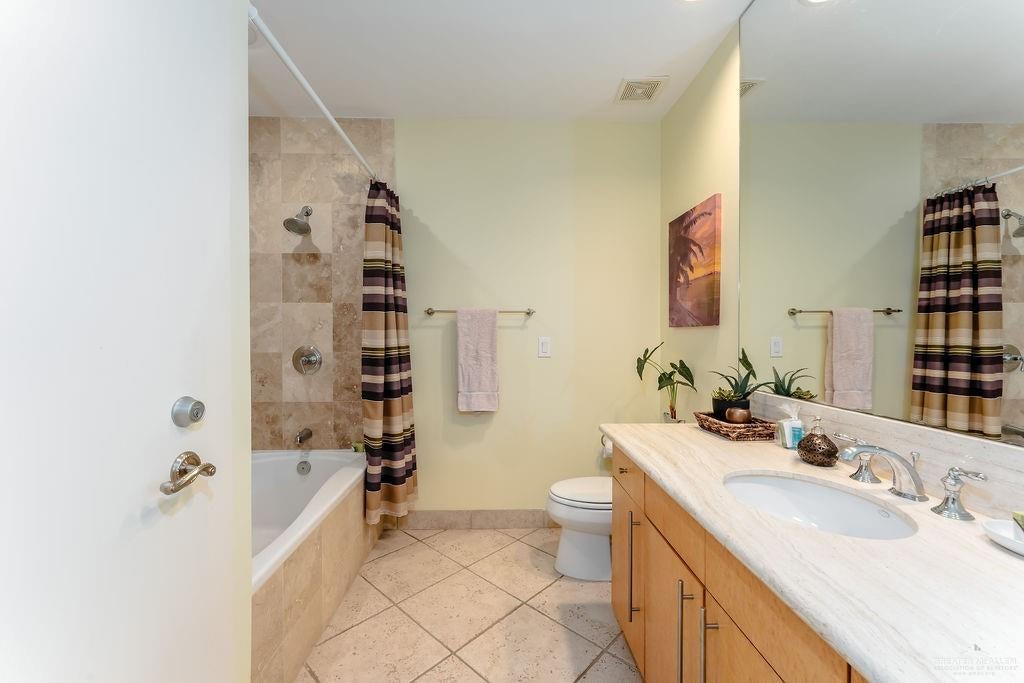 South Padre Island, Texas, 78597, United States, ,3 BathroomsBathrooms,Residential,Active,1764519